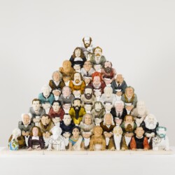 Philosophers forming a human pyramid, 2014, Glazed ceramic, bronze, copper 120 x 160 x 40 cm © Photography Boris Kirpotin, February 2016 Athens, Greece