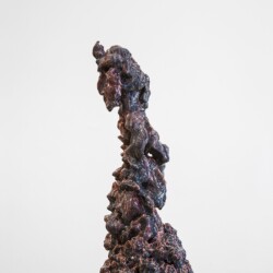 detail from "Personnage V", 2014, Glazed ceramic 173 x 35 x 31 cm