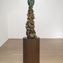 detail from "Personnage VI", 2014, Glazed ceramic, steel Sculpture: 101 x 27,5 x 23 cm Pedestal: 81,5 x ∅ 39 cm