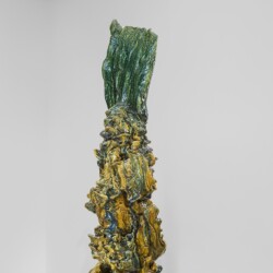 detail from "Personnage VI", 2014, Glazed ceramic, steel Sculpture: 101 x 27,5 x 23 cm Pedestal: 81,5 x ∅ 39 cm
