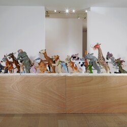 Lets do the Locomotion, 2012, Ceramic 81 x 40 x 330 cm