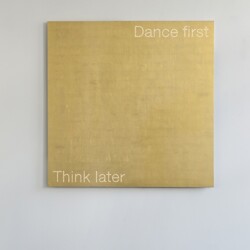 "Dance First", 2018, Aluminum, gold leaf sheets, led 150 x 150 cm