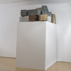 "Colori su tele verso l'altrove", 2018, Canvas, stones Variable dimensions