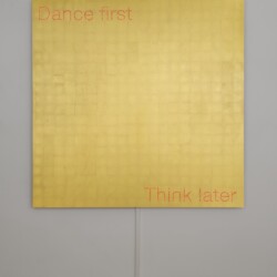 "Dance First", 2018, Aluminum, gold leaf sheets, led 150 x 150 cm