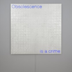 "Obsolescence", 2017, Aluminum, platinum leaf sheets, led 150 x 150 cm