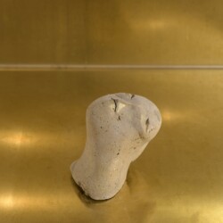 Untitled, n.d., Unfired and painted clay 12,5 x 9 x 14 cm