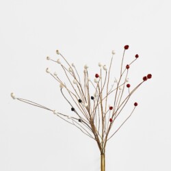 "Bouquet", 2020, Brass, Centaurea of ​​Salamanca, sealing wax, 60 x 40 x 50 cm