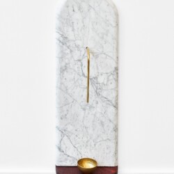"A sec", 2020, Oak, Brass, Marble, 60 x 20 x 12 cm